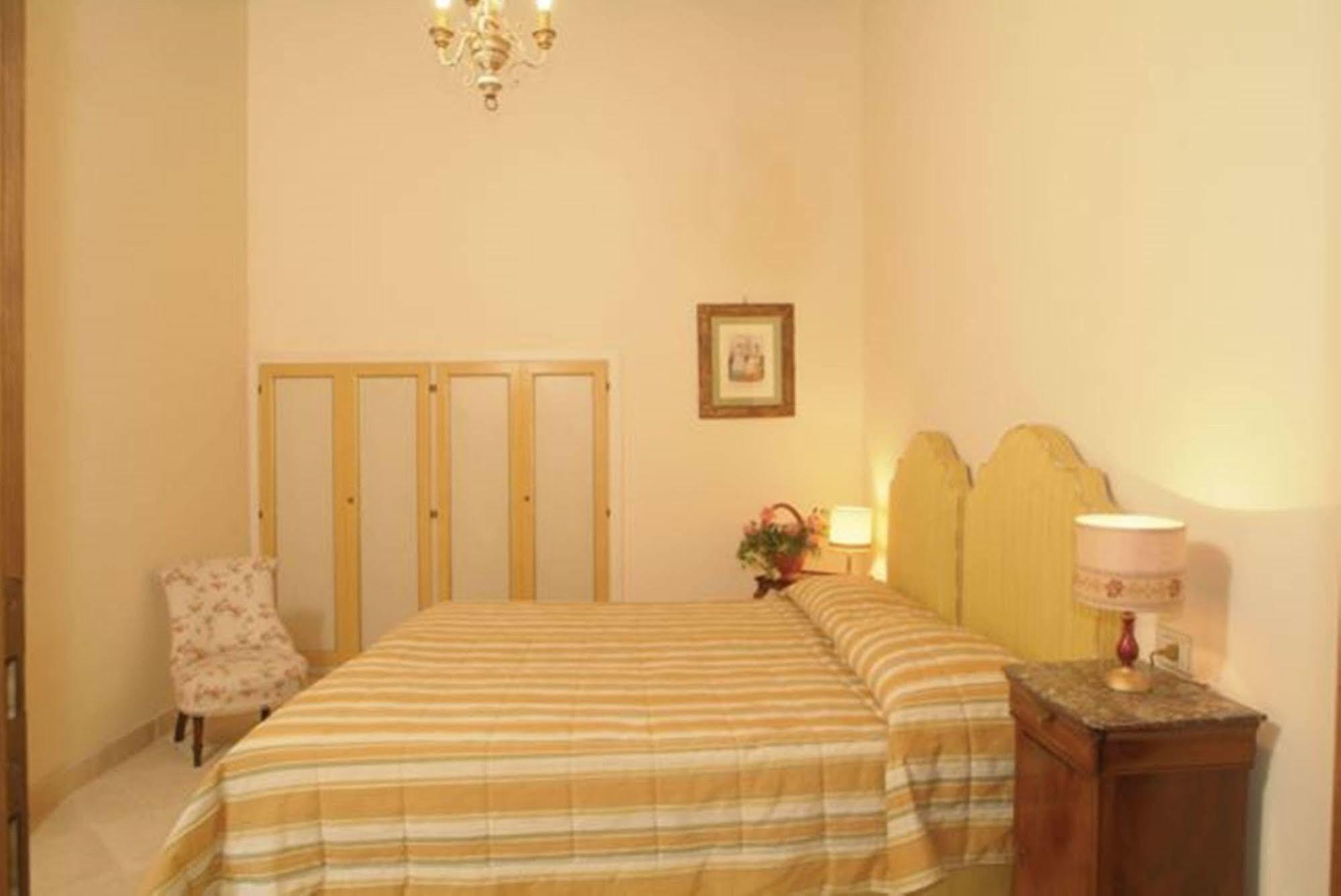 Agriturismo Tenuta Armaiolo Rapolano Terme Eksteriør bilde